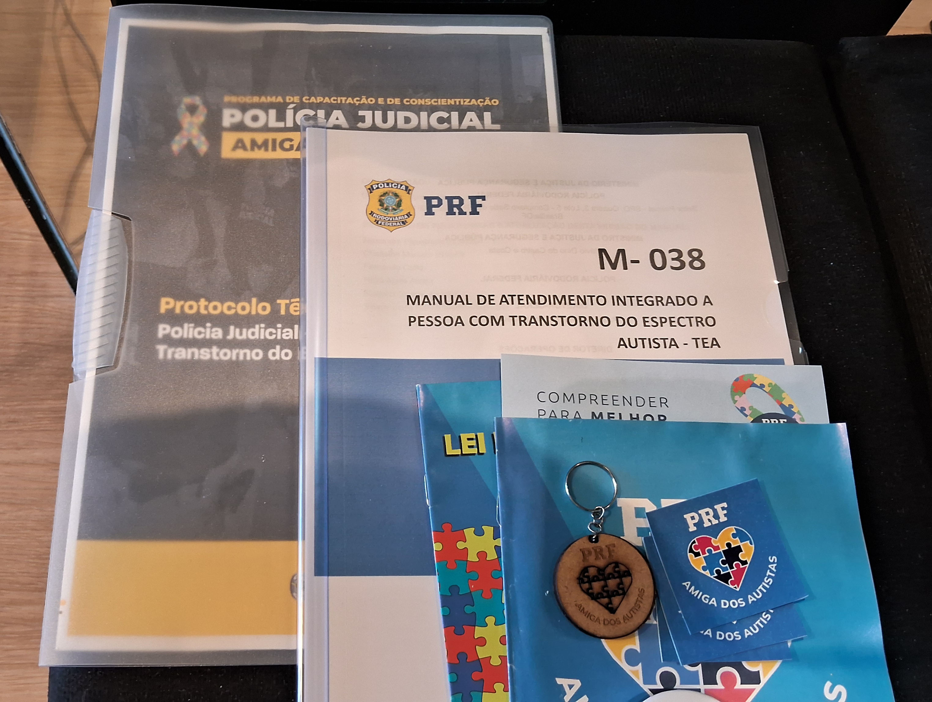 Protocolo técnico e manual de atendimento relacionado à PRF Amiga dos Autistas